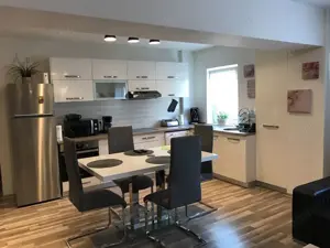 apartament 3 camere in zona Titan - imagine 3