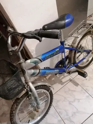 Vând bicicleta copii în buna stare 
