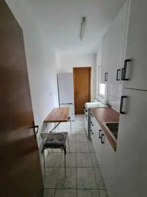 Garsoniera complet mobilata, utilata in zona Piata Muncii - imagine 2