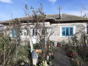 OFERTĂ !!! Vând casă în General Scărișoreanu, județul Constanța(aprox. 50 km de orașul Constanța)