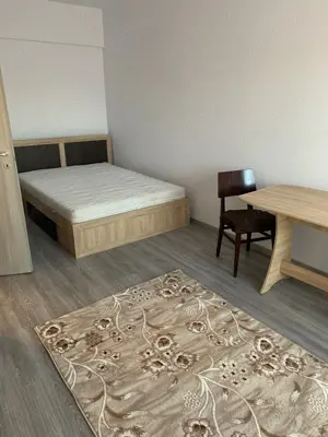 Alexandru Obregia, garsoniera spatioasa - imagine 3