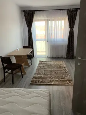 Alexandru Obregia, garsoniera spatioasa - imagine 4