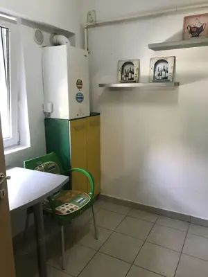 Garsoniera zona Romana - imagine 3