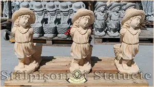 Statuetă fata cu coș, galben antichizat, model S3.