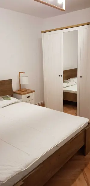 De inchiriat in zona Vatra Luminoasa un apartament cu 3 camere - imagine 7