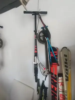 3 trotinete functionale, cea alba e noua - imagine 3