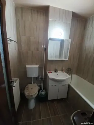 Inchiriez apartament Sibiu 350 euro - imagine 5