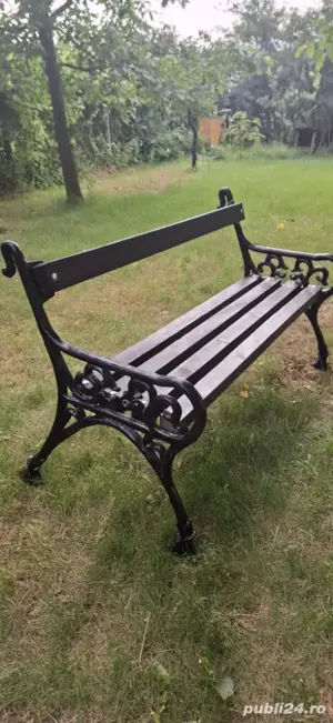 Banci stradale-spatii evenimente