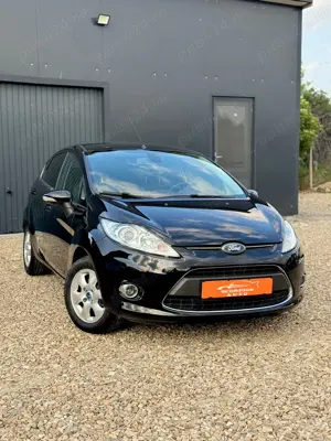 Ford Fiesta 1.6 TDCi Titanium - imagine 2