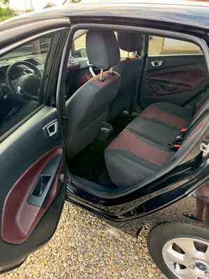 Ford Fiesta 1.6 TDCi Titanium - imagine 6