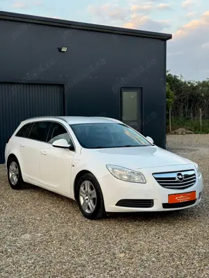 Opel Insignia Sports Tourer 2.0 CDTI Basis