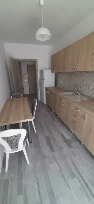 Apartament cu doua camere situat în zona Giurgiului - imagine 2