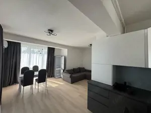 Central - Inchiriere ap. 2 camere + loc de parcare - Str. Cuza Voda - imagine 2