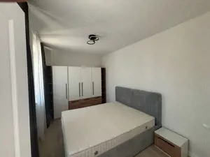 Central - Inchiriere ap. 2 camere + loc de parcare - Str. Cuza Voda - imagine 5