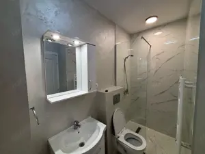 Central - Inchiriere ap. 2 camere + loc de parcare - Str. Cuza Voda - imagine 7