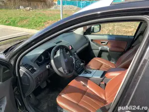 Volvo XC90 D5 awd 200Cp - imagine 6 Volvo XC90 D5 awd 200Cp - imagine 6