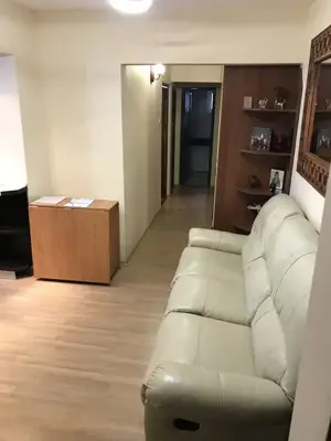 Oferim spre inchiriere apartament cu 3 camere in zona Baneasa - imagine 2