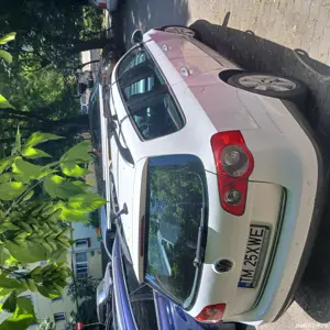 vw Passat 2010 - imagine 5