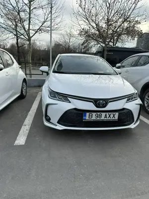 Toyota Corolla Sedan 1.8 HEV 2024 O vand pentru achizite Corolla Cross - imagine 3
