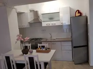 Inchiriere apartament 2 camere Sebastian - imagine 2