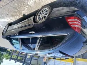 Vând mercedes w 203 2.2 diesel avangarde anul 2004 decembrie.Pret 1950 e negociabil  - imagine 3