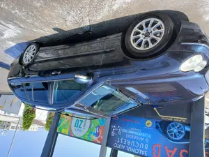 Vând mercedes w 203 2.2 diesel avangarde anul 2004 decembrie.Pret 1950 e negociabil  - imagine 4