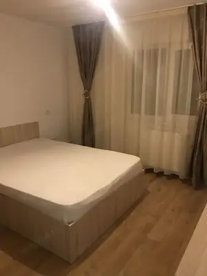 Oferim spre inchiriere apartament cu 2 camere zona Unirii Budapesta - imagine 3