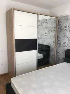 Ofer spre inchiriere apartament cu doua camere in Zona Universitate - imagine 5