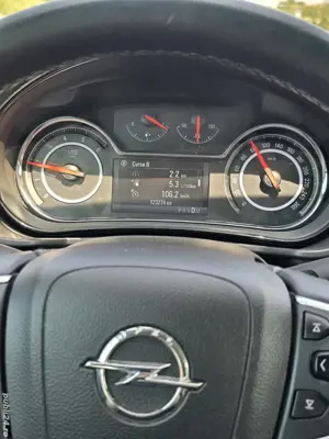 Opel Insignia 4x4 - imagine 3