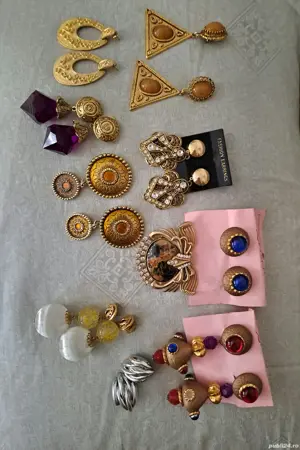 vand "custom" bijuterii