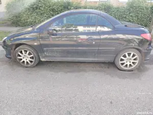 Peugeot 206 Coupe - imagine 6