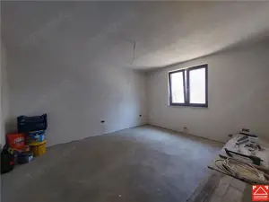 PRET REDUS!!! Casa parter cu pod mansardabil in Livada - imagine 7
