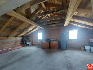 PRET REDUS!!! Casa parter cu pod mansardabil in Livada - imagine 12