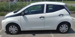  Toyota Aygo 1.0 47000km - imagine 3