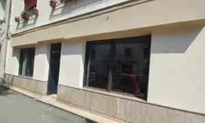 Spatiu comercial central Arad 110mp