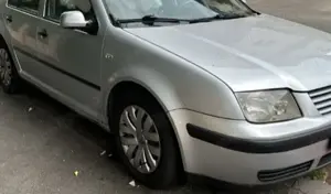 Vând Volkswagen Bora TDI