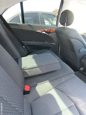 Mercedes Benz w211 Elegance.2.2 diesel - imagine 4