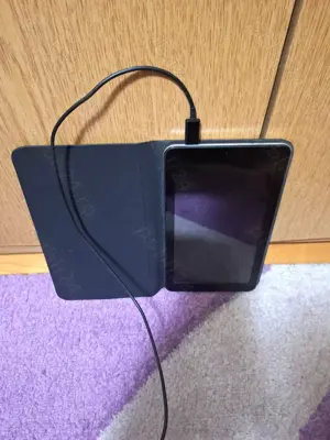 Tableta old 7 Inch Wi-Fi Bluetooth Black + cablu si husa - imagine 3