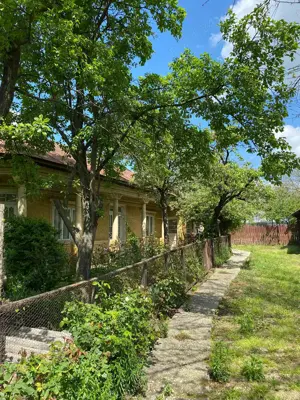 Casa de vanzare, com. Ghimpati, jud. Giurgiu, DN6 - 40 km de Bucuresti