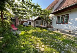Casă săsească în inima Transilvaniei- Viscri  - imagine 5