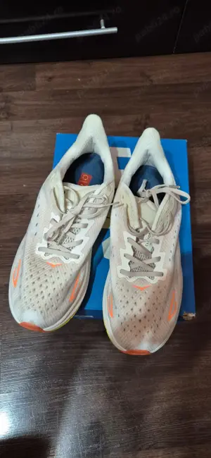 Vand adidasi hoka clifton 9. - imagine 4