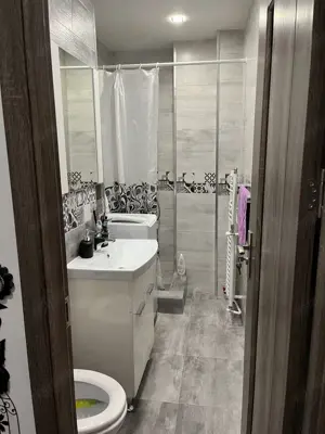 Garsoniera de inchiriat la Piata Romana - imagine 4