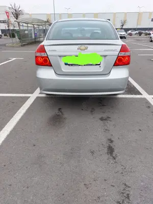 Vand Chevrolet Aveo 1.4 - imagine 6 Vand Chevrolet Aveo 1.4 - imagine 6