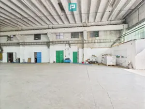 Complex industrial cu hale și teren  în Orțișoara