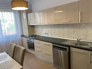 Apartament 2 Camere, De Inchiriat, Zona Centrală - imagine 4