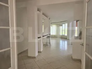 Casa  cu piscina ,7 camere, 447 mp - teren 1535mp, Vetis - imagine 3