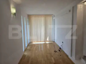 Casa  cu piscina ,7 camere, 447 mp - teren 1535mp, Vetis - imagine 8