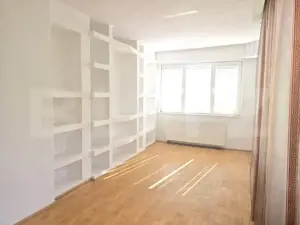 Casa  cu piscina ,7 camere, 447 mp - teren 1535mp, Vetis - imagine 12