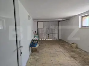 Casa  cu piscina ,7 camere, 447 mp - teren 1535mp, Vetis - imagine 18