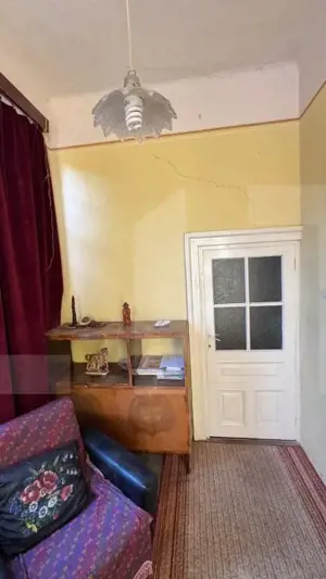 Casă de vânzare în centrul Pâncota cu magazin și dependințe. - imagine 10 Casă de vânzare în centrul Pâncota cu magazin și dependințe. - imagine 10